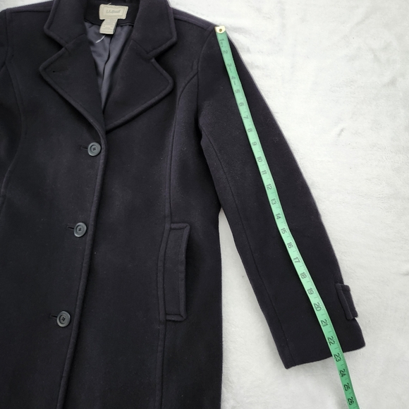 L. L. BEAN Women's 100% Lambswool Navy Blue Coat Relaxed Fit Thinsulate Size 10 - Picture 13 of 13